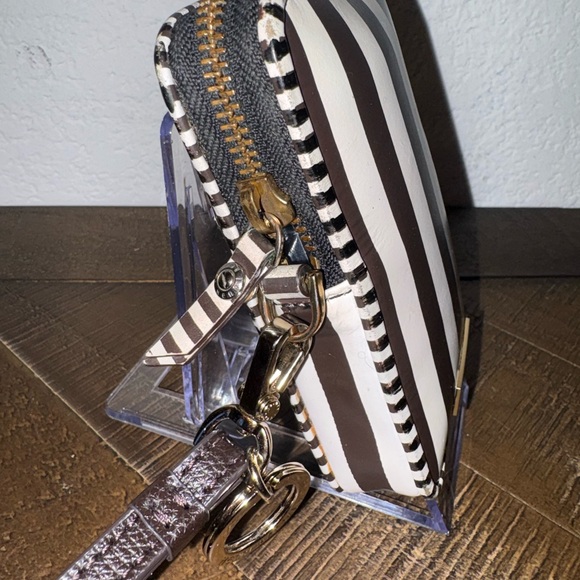Henri Bendel Black and White Striped Cigarette Case - Picture 3 of 6